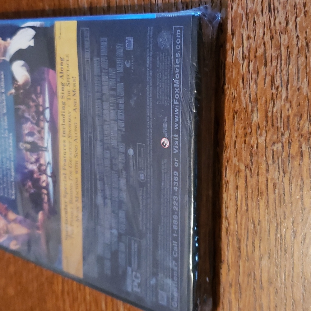 The Greatest Showman DVD - NEW! - Picture 4 of 4